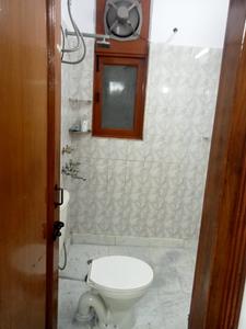 Bathroom Image of 1000 Sq.ft 2 BHK Builder Floor for sale in Lajpat Nagar New Delhi for Rs. 14500000