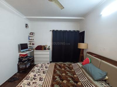 Bedroom Image of 2000 Sq.ft 3 BHK Apartment / Flat for sale in DDA Sector C Pocket 8, Vasant Kunj New Delhi for Rs. 35000000