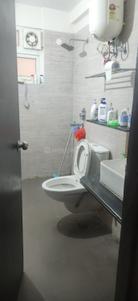 Bathroom Image of 1395 Sq.ft 2.5 BHK Apartment / Flat for sale in Janta Sky Garden Phase II, Sector 66 Mohali for Rs. 12800000