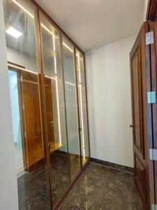 Bathroom Image of 2700 Sq.ft 3 BHK Builder Floor for sale in Navjeevan Vihar New Delhi for Rs. 105000000