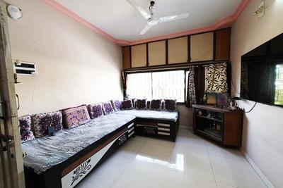 Hall Image of 855 Sq.ft 2 BHK Apartment / Flat for sale in Satellite Ahmedabad for Rs. 5500000