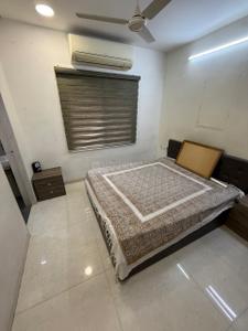 Bedroom Image of 670 Sq.ft 3 BHK Apartment / Flat for rent in Grand Riviera, Paldi Ahmedabad for Rs. 50000
