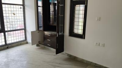 Bedroom Image of 1800 Sq.ft 3 BHK Apartment / Flat for rent in Sector 19 Dwarka New Delhi for Rs. 55000