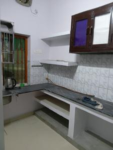 Kitchen Image of 1500 Sq.ft 2 BHK Duplex for rent in Silicon Indra, Indira Nagar Lucknow for Rs. 16000