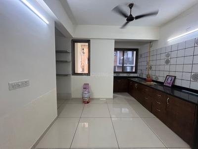 Kitchen Image of 1250 Sq.ft 2 BHK Apartment / Flat for rent in Shree Narayan Exotica, Memnagar Ahmedabad for Rs. 24000