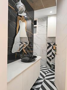 Common Bathroom Image of 3200 Sq.ft 5 BHK Builder Floor for sale in Indirapuram Ghaziabad for Rs. 40500000