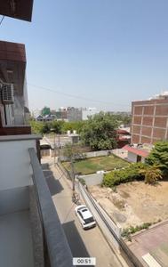 Balcony Image of 1000 Sq.ft 3 BHK Builder Floor for sale in Vasant Kunj New Delhi for Rs. 12000000
