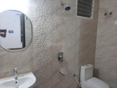 Bathroom Image of 1400 Sq.ft 3 BHK Apartment / Flat for rent in Agrawal Sagar Pearl, Jatkhedi Bhopal for Rs. 23000