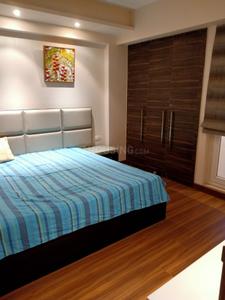 Bedroom Image of 3200 Sq.ft 4 BHK Builder Floor for rent in Sarvapriya Vihar New Delhi for Rs. 185000