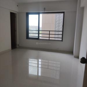 Hall Image of 1350 Sq.ft 2.5 BHK Apartment / Flat for rent in Adani The Meadows, Shantigram Ahmedabad for Rs. 26000