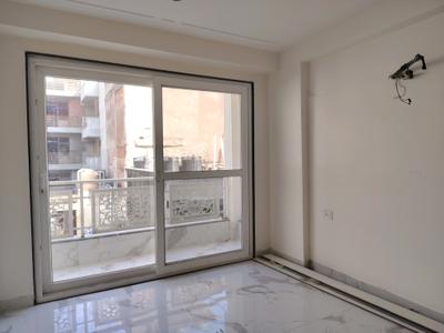 Bedroom Image of 1300 Sq.ft 3 BHK Builder Floor for sale in Chhattarpur New Delhi for Rs. 9900000