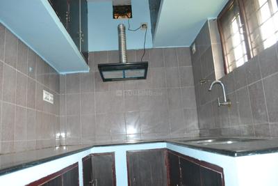 Kitchen Image of 1000 Sq.ft 2 BHK Builder Floor for rent in Battarahalli Bengaluru for Rs. 25000