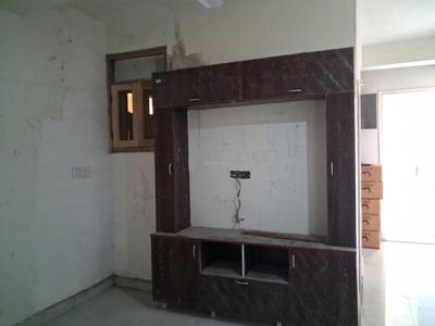Living Room Image of 650 Sq.ft 1 BHK Apartment / Flat for sale in Sector 74 Noida for Rs. 2300066