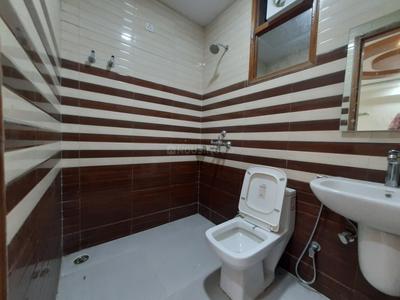 Image of 1900 Sq.ft 4 BHK Apartment / Flat for rent in Rasik Tower Block C And D, Talashpur, Aligarh for Rs. 22000