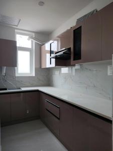 Kitchen Image of 1500 Sq.ft 3 BHK Apartment / Flat for sale in Signix Harmony Heights, Noida Extension Greater Noida for Rs. 5850400