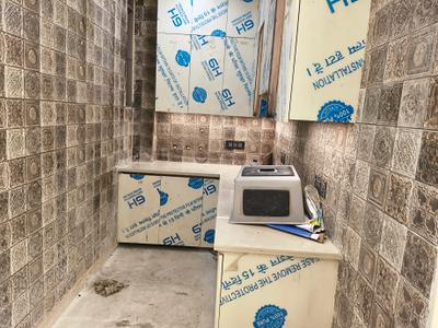 Kitchen Image of 1000 Sq.ft 2 BHK Builder Floor for sale in Lajpat Nagar New Delhi for Rs. 25600000