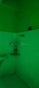 Bathroom Image of 450 Sq.ft 1 BHK Independent House for rent in Yashoda Nagar Kanpur for Rs. 4500