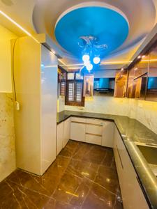 Kitchen Image of 3250 Sq.ft 3 BHK Apartment / Flat for rent in Uttam Nagar New Delhi for Rs. 25000