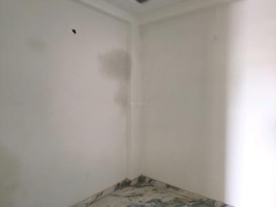 Bedroom Image of 750 Sq.ft 2 BHK Builder Floor for sale in DLF Ankur Vihar Ghaziabad for Rs. 2375030