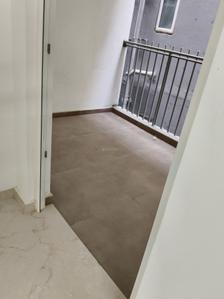 Balcony Image of 1200 Sq.ft 2.5 BHK Apartment / Flat for sale in Smartworld Orchard, Sector 61 Gurgaon for Rs. 20000000