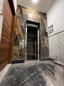 Bedroom Image of 1000 Sq.ft 3 BHK Builder Floor for sale in Tri Nagar New Delhi for Rs. 11000000