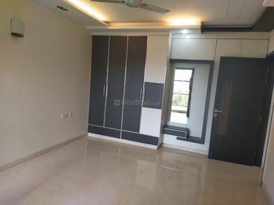 Bedroom Image of 3600 Sq.ft 5 BHK Builder Floor for rent in Gujranwala Town New Delhi for Rs. 140000