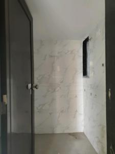 Common Bathroom Image of 630 Sq.ft 1 BHK Apartment / Flat for sale in Kinjal Complex, Boisar Mumbai for Rs. 2500000