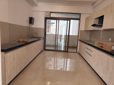 Kitchen Image of 2200 Sq.ft 4 BHK Apartment / Flat for sale in Adani Ten BKC, Bandra East Mumbai for Rs. 130000000