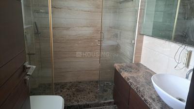 Bathroom Image of 2700 Sq.ft 4 BHK Builder Floor for sale in New Friends Colony New Delhi for Rs. 125000000