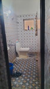 Bathroom Image of 1500 Sq.ft 1.5 BHK Independent House for rent in Rasulgarh Bhubaneswar for Rs. 10000
