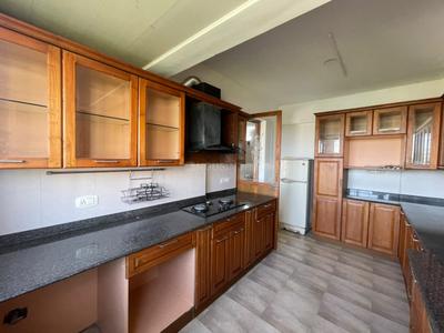 Kitchen Image of 1650 Sq.ft 3 BHK Apartment / Flat for sale in Santhi Riverdale, Vyttila Kochi for Rs. 10500000
