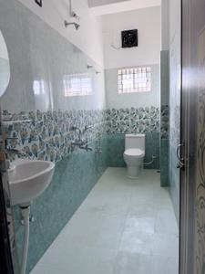 Bathroom Image of 1200 Sq.ft 2 BHK Builder Floor for rent in Ketekibari Tezpur for Rs. 10000