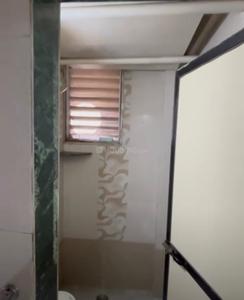 Bathroom Image of 750 Sq.ft 1.5 BHK Apartment / Flat for rent in Kharghar Navi Mumbai for Rs. 25000