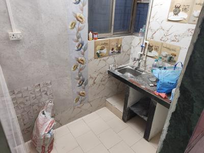 Kitchen Image of 650 Sq.ft 1 BHK Apartment / Flat for rent in Shubham Complex, Kamothe Navi Mumbai for Rs. 17500
