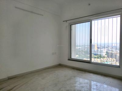 Bedroom Image of 2220 Sq.ft 4 BHK Apartment / Flat for rent in Runwal The Central Park, Chinchwad Pune for Rs. 80001