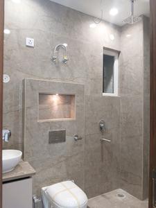 Bedroom One Image of 1350 Sq.ft 3 BHK Builder Floor for sale in Paschim Vihar New Delhi for Rs. 21000000