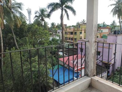 Balcony Image of 750 Sq.ft 2 BHK Apartment / Flat for sale in Tollygunge Kolkata for Rs. 3000000
