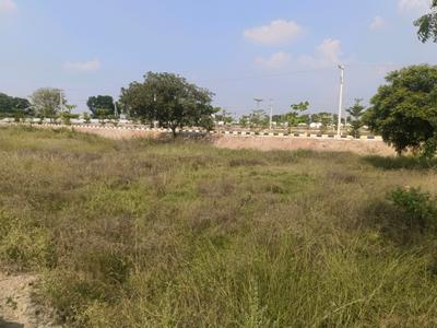 Image of 120 Sq.ft Residential Plot / Land for sale in Kompally, Hyderabad for Rs. 4100005