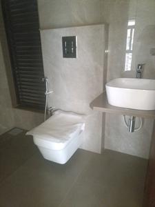 Common Bathroom Image of 1175 Sq.ft 2 BHK Apartment / Flat for sale in Giriraj Patil Residency, Kharghar Navi Mumbai for Rs. 15000000
