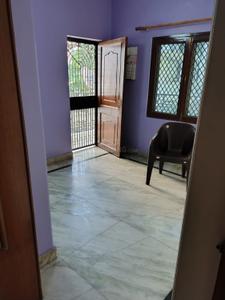 Bedroom Image of 1400 Sq.ft 3 BHK Apartment / Flat for rent in DDA Sector B Pocket 9, Vasant Kunj New Delhi for Rs. 42000