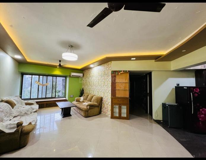 Hall Image of Girls shareing flat Goregaon East  in Goregaon East, Mumbai