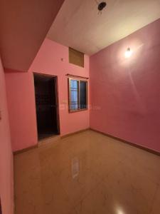 Bedroom Image of 850 Sq.ft 2 BHK Builder Floor for rent in Mahaveer Nagar Raipur for Rs. 10000