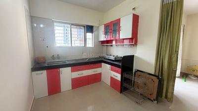 Kitchen Image of 926 Sq.ft 2 BHK Apartment / Flat for rent in Nisarg Hardik Phase 1, Rahatani Pune for Rs. 30000