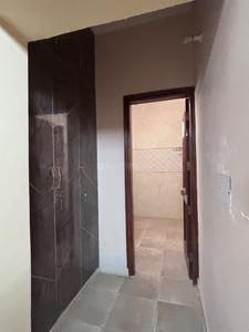 Image of 2000 Sq.ft 2 BHK Independent House for rent in Sector 19, Faridabad for Rs. 25000