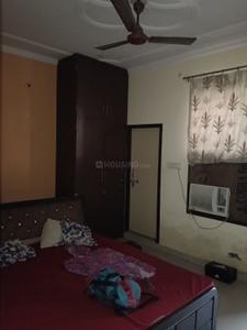 Bedroom Image of 1100 Sq.ft 2 BHK Builder Floor for rent in Mayur Residency, Indira Nagar Lucknow for Rs. 19000