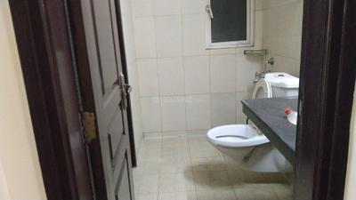 Bedroom Image of 1398 Sq.ft 2.5 BHK Apartment / Flat for rent in The 3C Lotus Boulevard, Sector 100 Noida for Rs. 38500