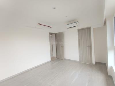Bedroom Image of 940 Sq.ft 3 BHK Apartment / Flat for sale in Pentagon Mantri Prerana, Santacruz West Mumbai for Rs. 45500000