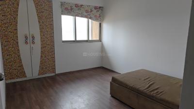 Bedroom Image of 1200 Sq.ft 2.5 BHK Apartment / Flat for sale in Lodha Splendora, Thane West Thane for Rs. 11000000