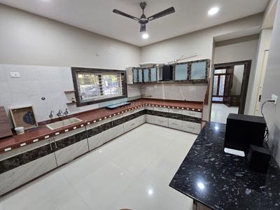 Kitchen Image of 1400 Sq.ft 1 BHK Builder Floor for rent in Goyal Vihar Indore for Rs. 18000
