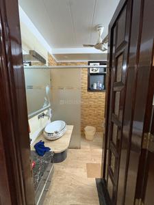 Bathroom Image of 2451 Sq.ft 4 BHK Builder Floor for sale in Anand Vihar New Delhi for Rs. 35000000